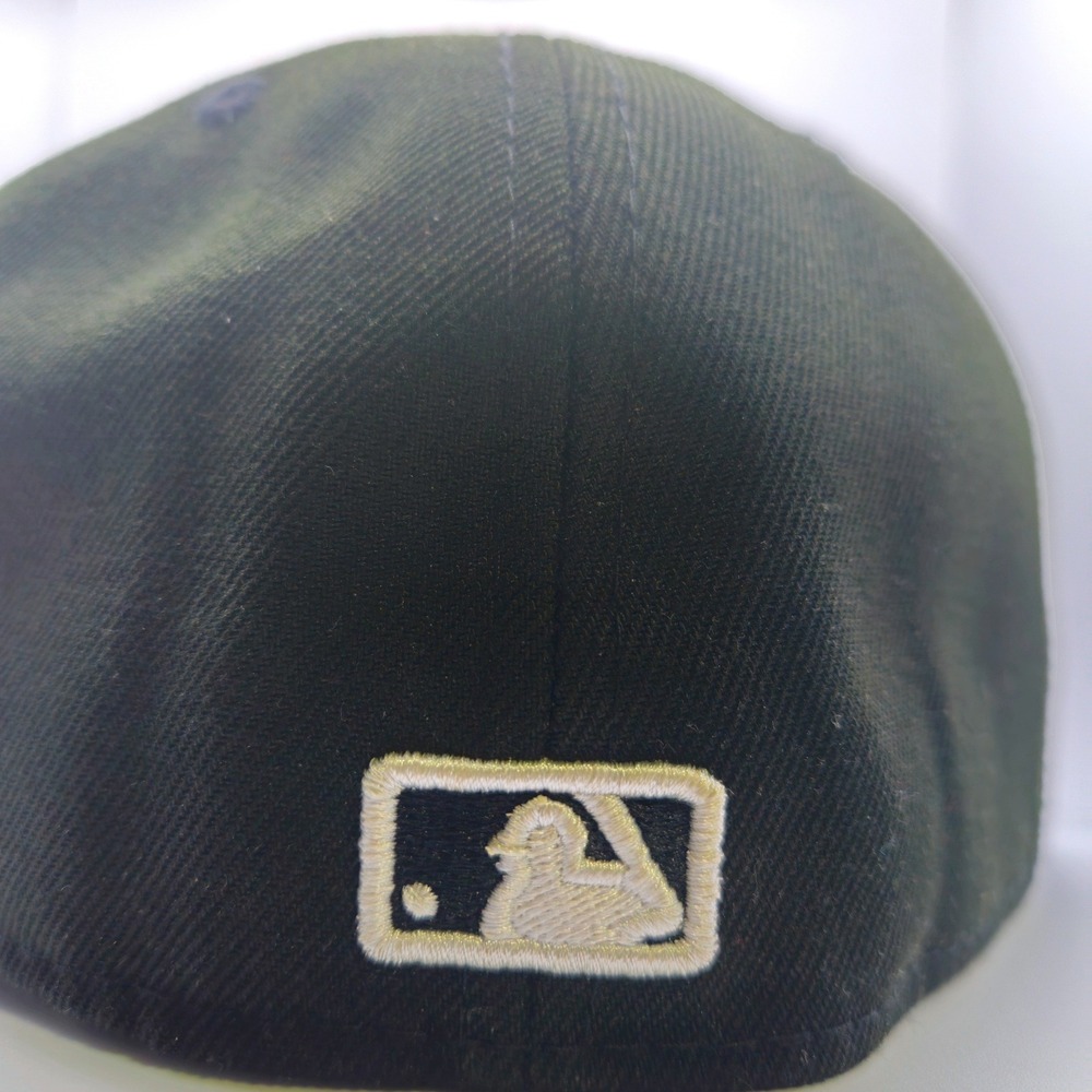 New Era 59FIFTY Chicago Cubs Black White Fitted Hat Size 7 3/8 MLB Baseball Cap - Picture 5 of 12